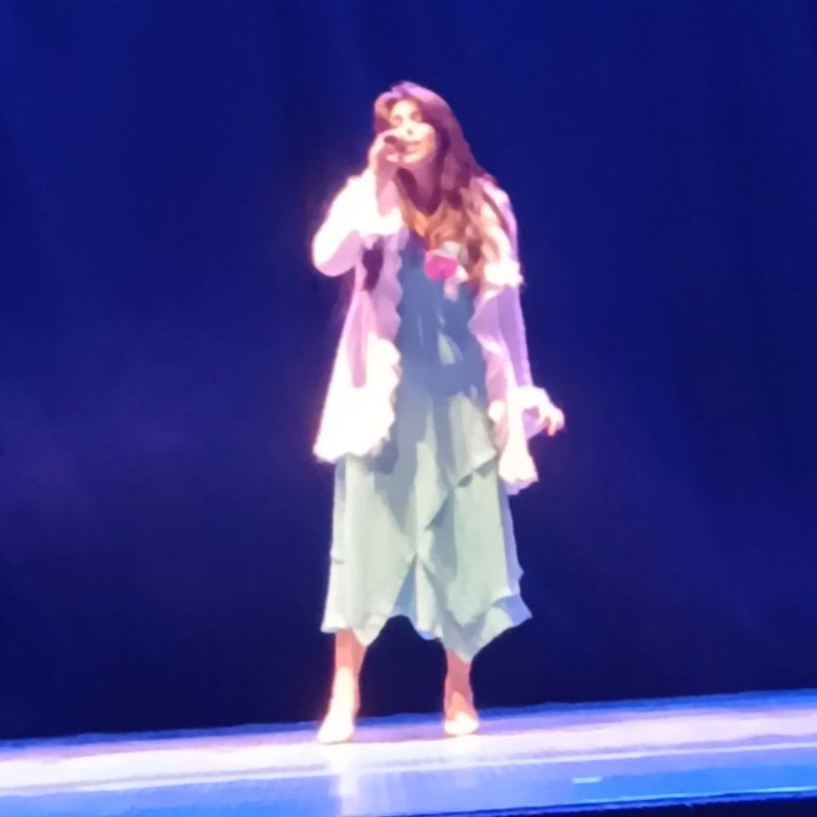 screenshot_20251116_221752_video player5494190088258449676.